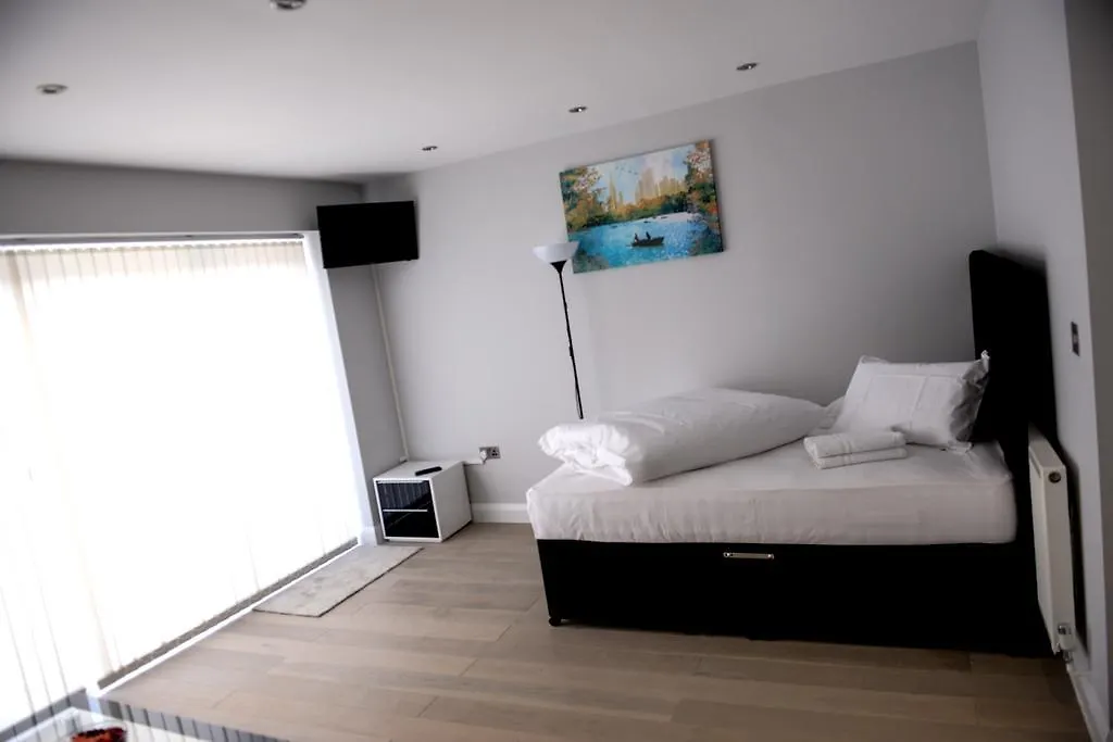 The Armitage Guest House London