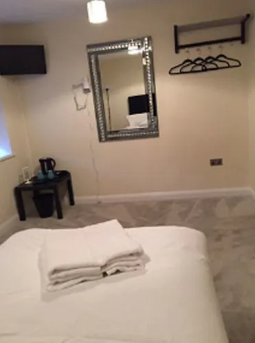 The Armitage Guest House London